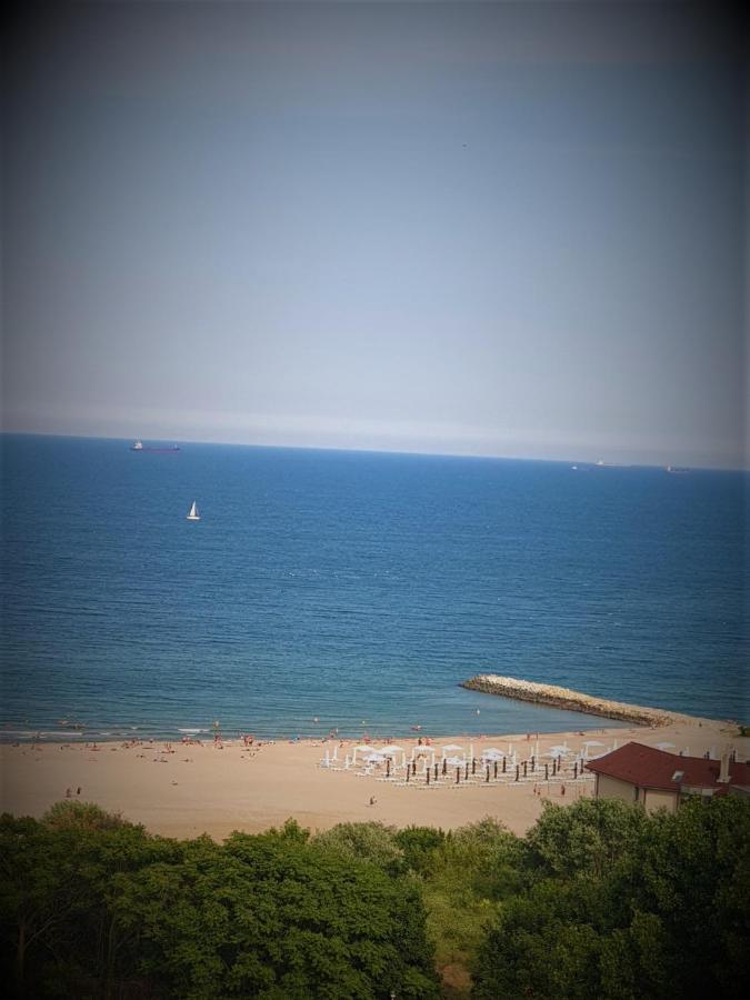 Prime Location, Sea View Flat Near The Beach Appartement Constanţa Buitenkant foto